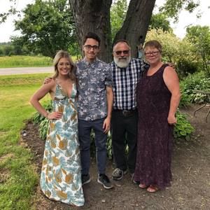 Meet your Posher, Sam